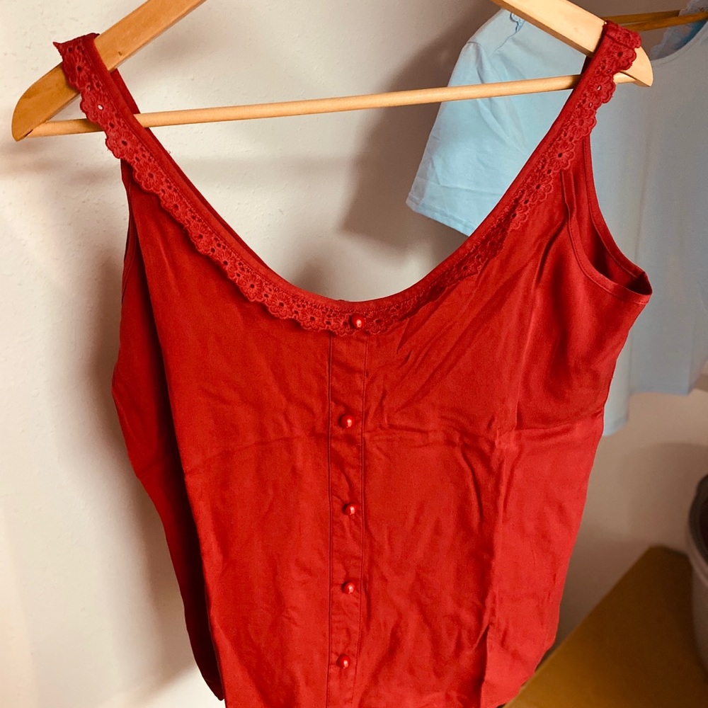 LACE BOHO Tanks ❤️🧡❤️ - Picture 3 of 5